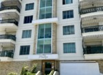 Amplio apartamento en la Esmeralda